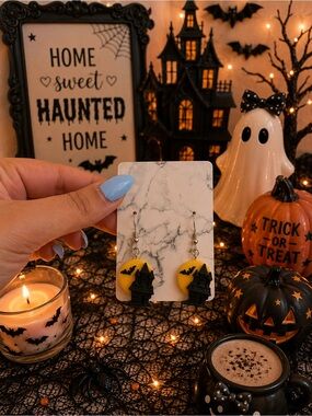 Halloween Haunted House Bat Dangle Earrings - Yellow & Black